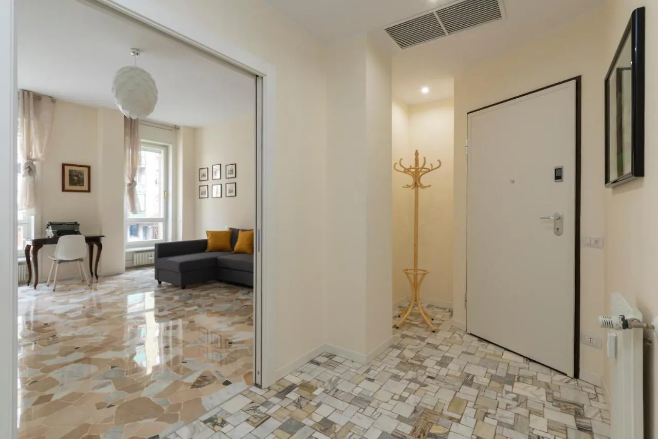 Joivy Modern 2Bed Flat With Balcony, 250M From M5 Foppa And M2 Sant'Agostino Apartment Milan