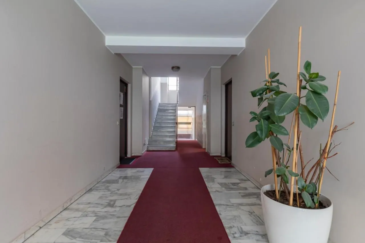 Joivy Modern 2Bed Flat With Balcony, 250M From M5 Foppa And M2 Sant'Agostino Apartment Milan